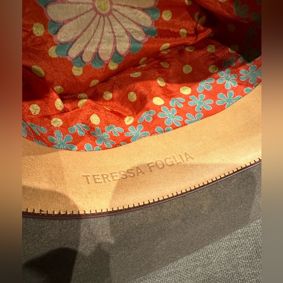 Teressa Foglia Hat - Picture 3 of 7